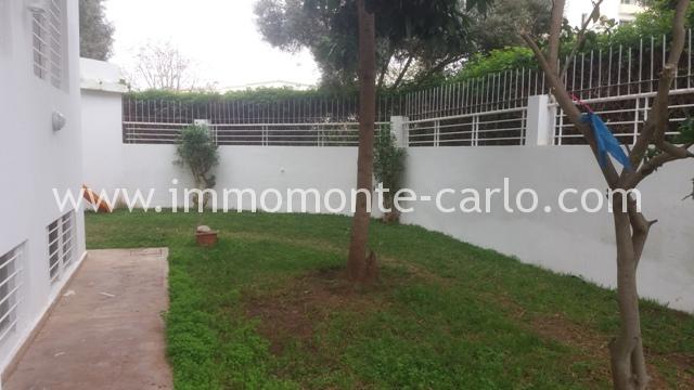 Villa moderne à louer à Hay Ryad RABAT