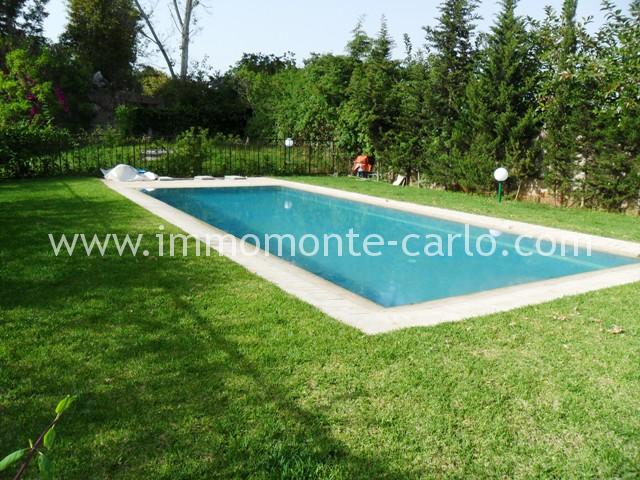 Villa avec piscine à louer au quartier Souissi RABAT