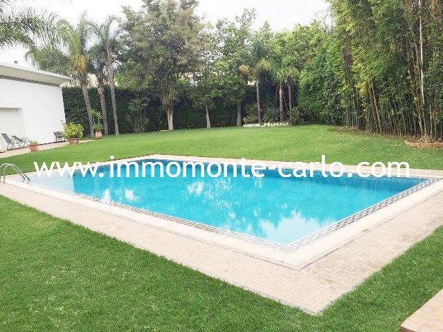 Location une villa de standing avec piscine à Rabat au quartier Souissi rabat,