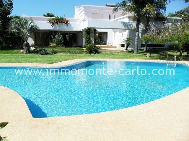 Villa avec piscine à louer au quartier Souissi RABAT