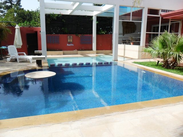 A louer  villa avec piscine à Rabat