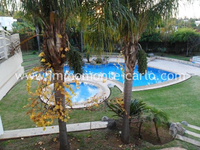 Location une villa de standing avec piscine à Rabat au quartier Souissi
