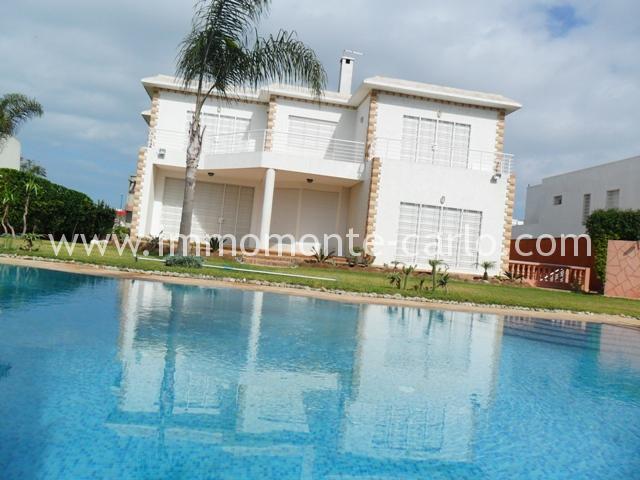 Location villa haut standing avec piscine à louer à Souissi Rabat