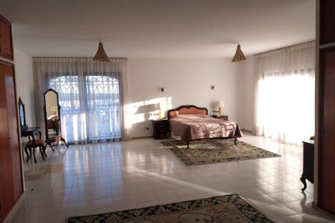 b7d40ee0-8d25-4a01-9bcd-9a34cab7cdcb (1)