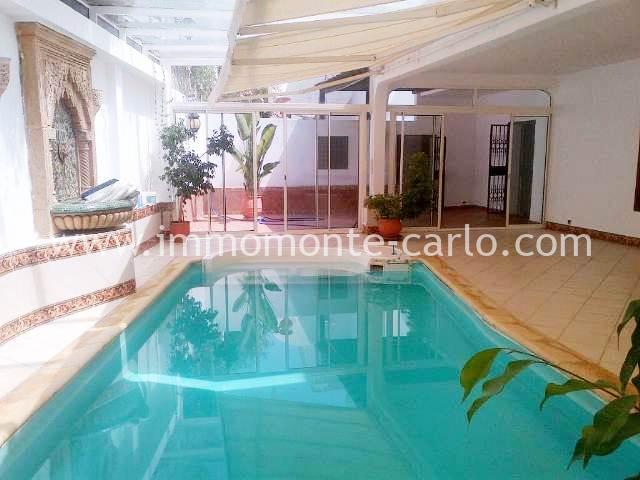 Location à Hassan une villa  avec Piscine et chauffage central Rabat
