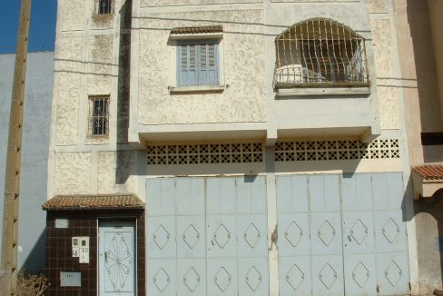 Facade (2)