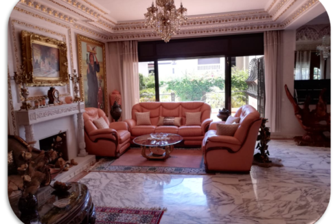 Picture2.Living room