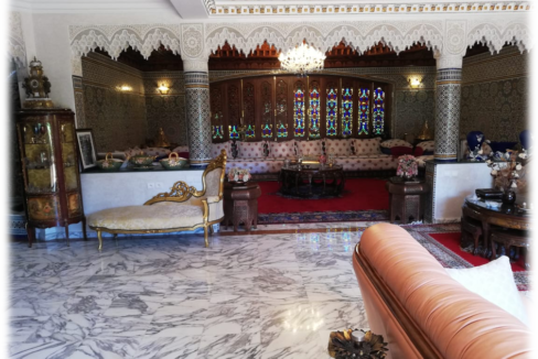 Picture8. Traditional living room
