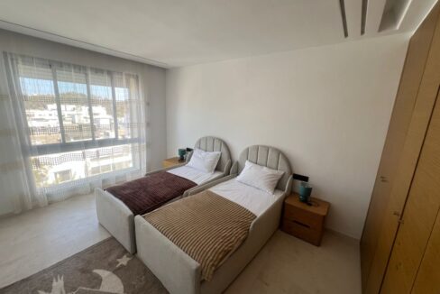 9f188ed1-85a3-4ee2-8015-70952875a4e7