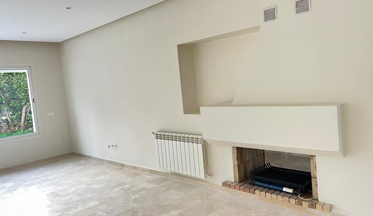 7591a43d-3f70-4014-8219-6d282b0ae7eb