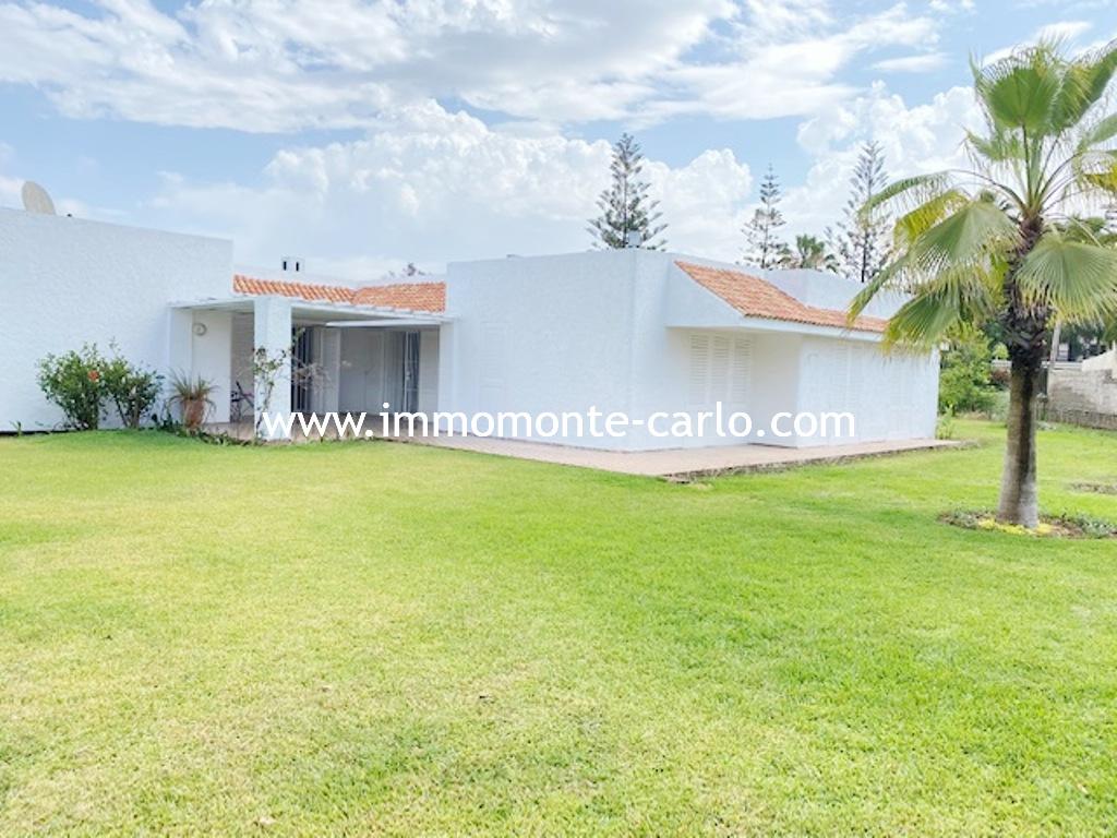 Superbe villa lumineuse avec jardin à louer à Souissi, Rabat